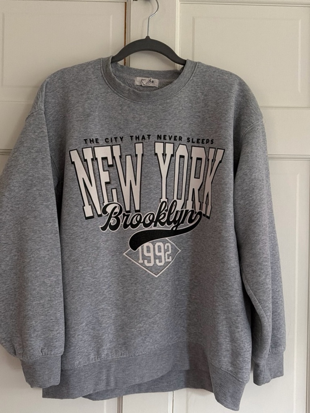 refuge Grey 'New York Brooklyn 1992' Graphic Crewneck Sweatshirt